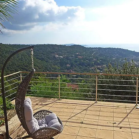 Cavalaire-sur-mer Sleeps 6 Pool Air Con Wifi Cavalaire-sur-Mer