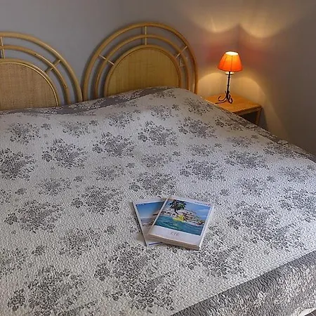 Cavalaire-sur-mer Sleeps 6 Pool Air Con Wifi Tatil Evi *